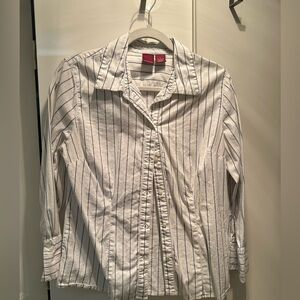 Merona L button down shirt. White/blue